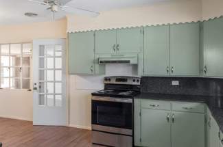 8-Kitchen-2