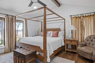 Farmhouse Master Suite