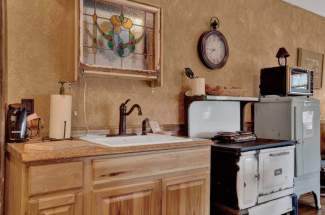 Guest house kitchenette