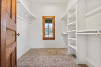 Master bedroom Closet