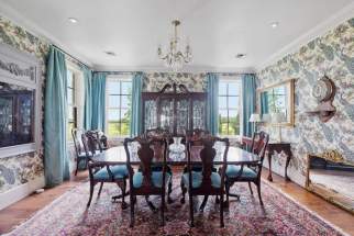 Formal dining room