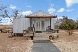 Guest house front porch